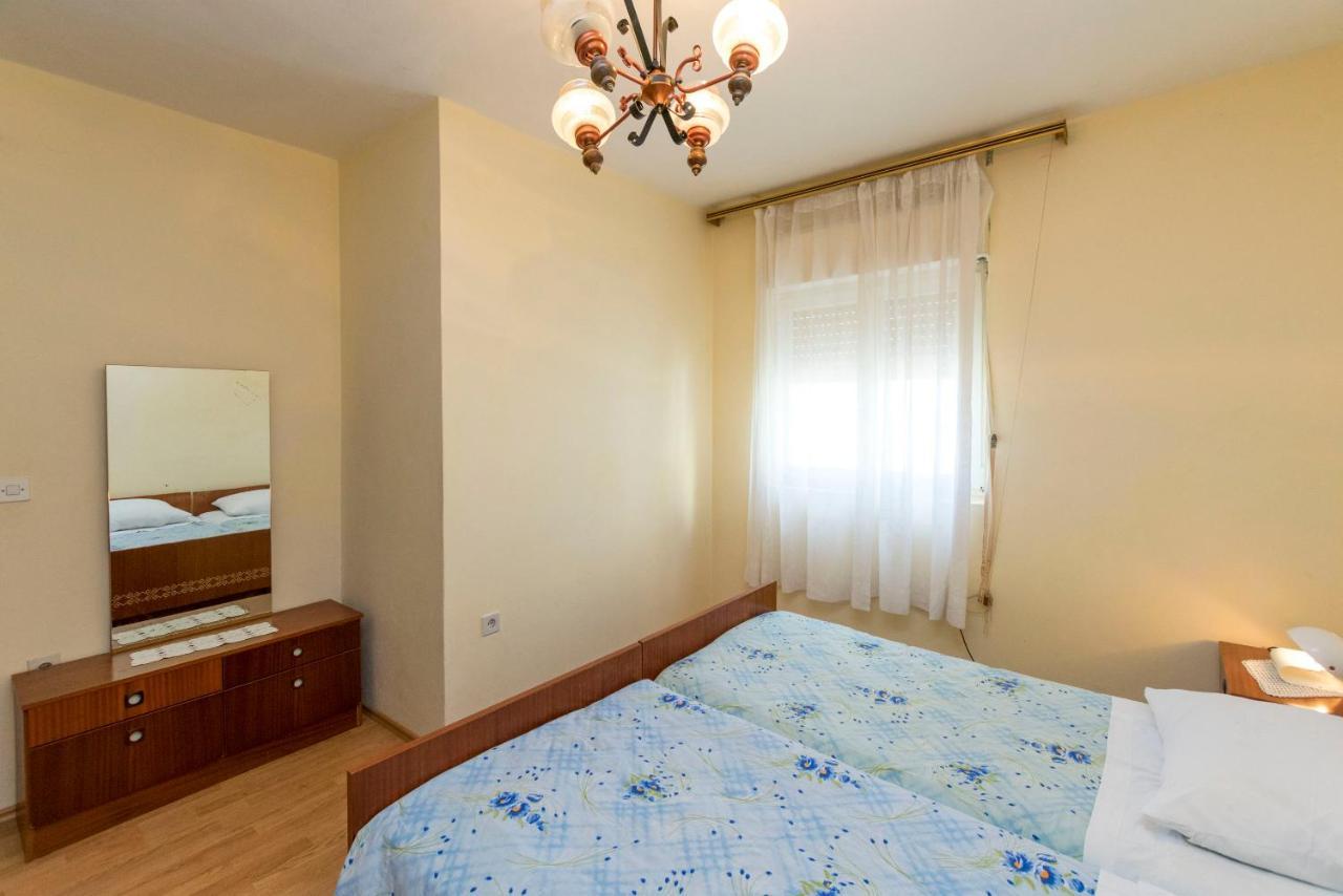 Apartment Lele Primošten المظهر الخارجي الصورة