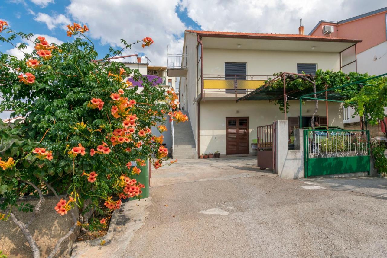 Apartment Lele Primošten المظهر الخارجي الصورة